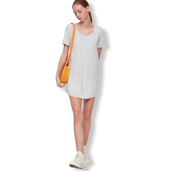 Wilfred Dresses & Skirts - Aritzia Wilfred Free Teigen T Shirt Dress Mini